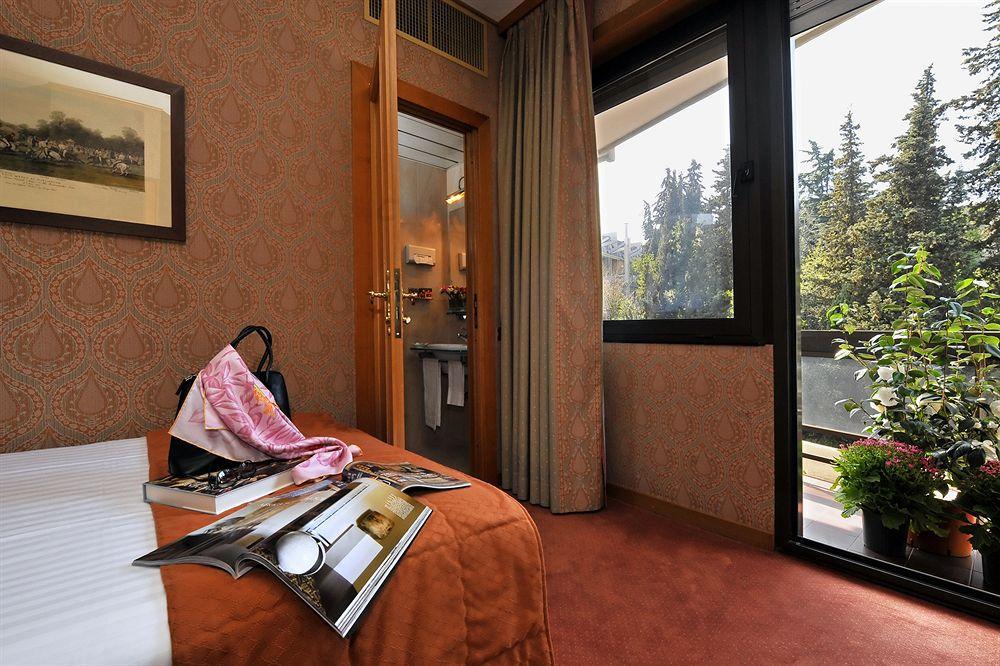 Polo Hotel Rome Bilik gambar