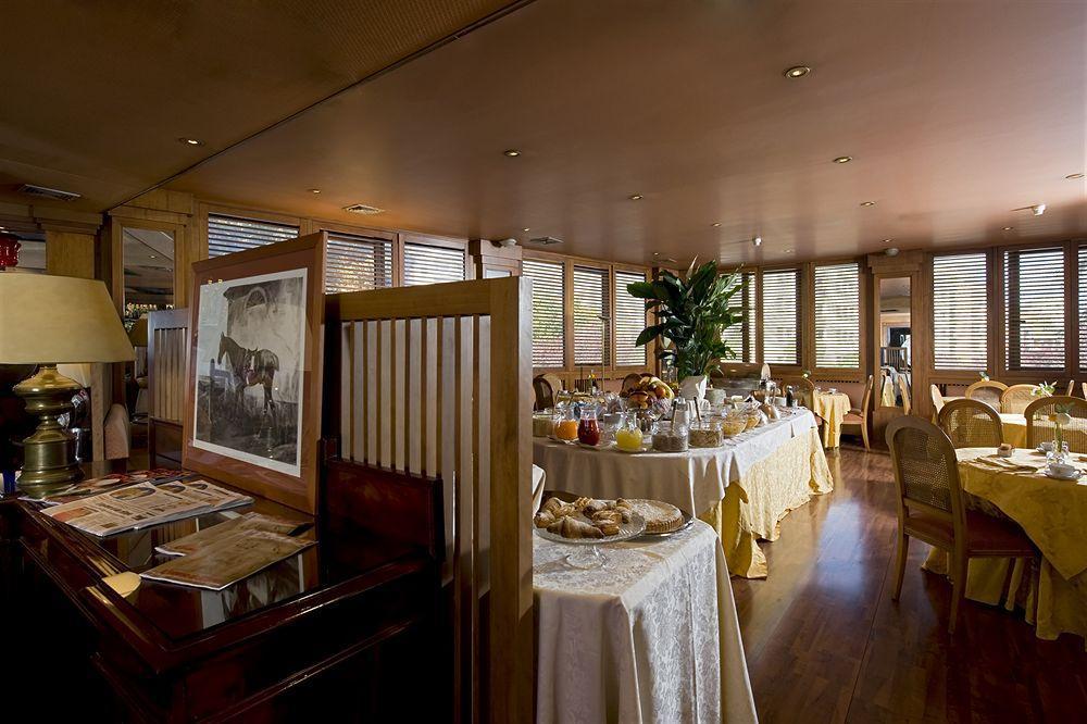 Polo Hotel Rome Restoran gambar